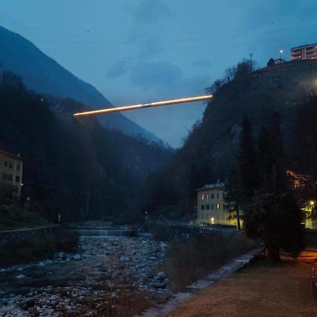 Dietro L'Angolo Sondrio Villa Luaran gambar