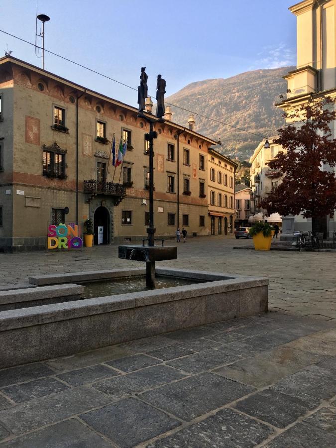 Dietro L'Angolo Sondrio Villa Luaran gambar